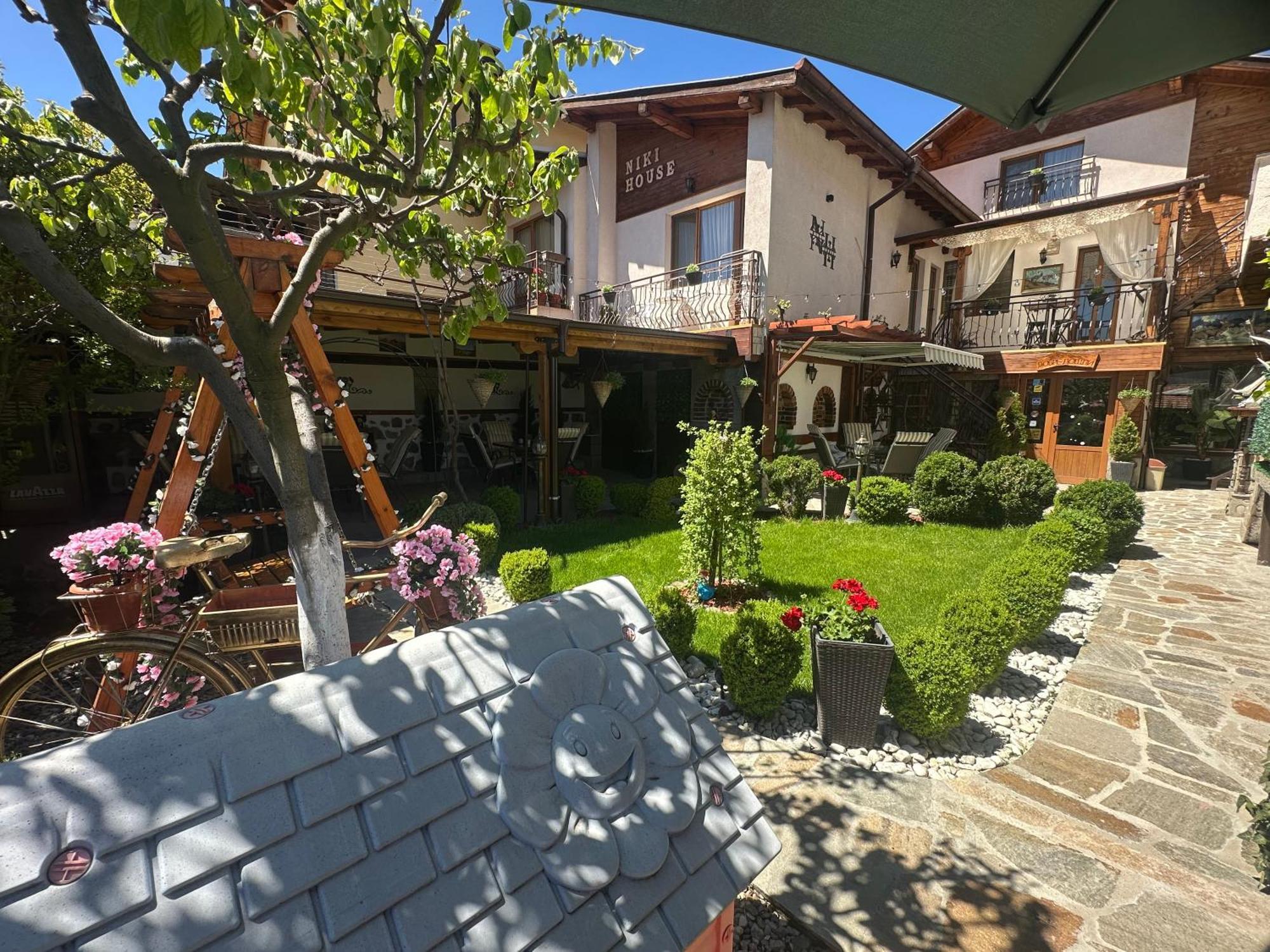 Hotel Niki House Bansko Exterior foto